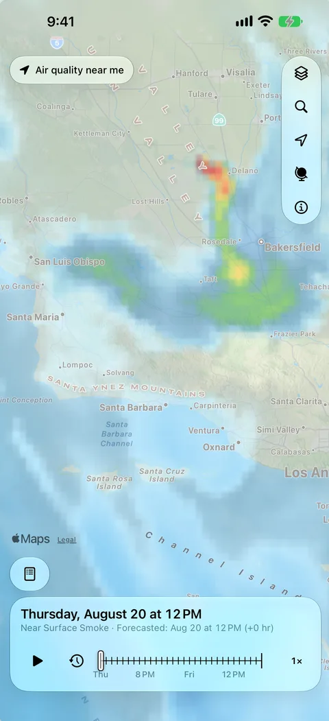 Air Quality Index showing a smoke forecast over California